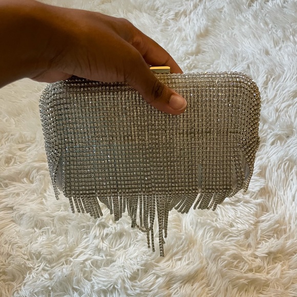 Greatest Waterfall Evening Clutch Silver - Picture 3 of 6